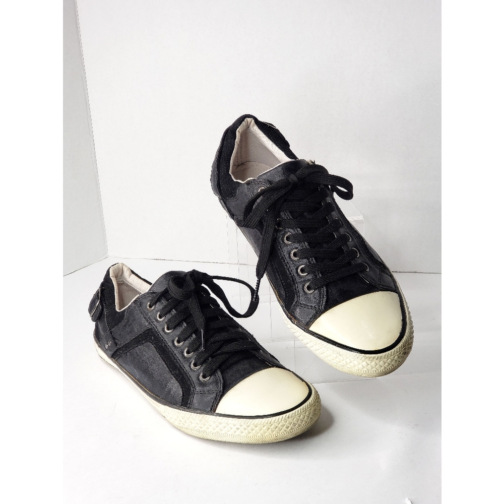 Helix - Black Lace Ups